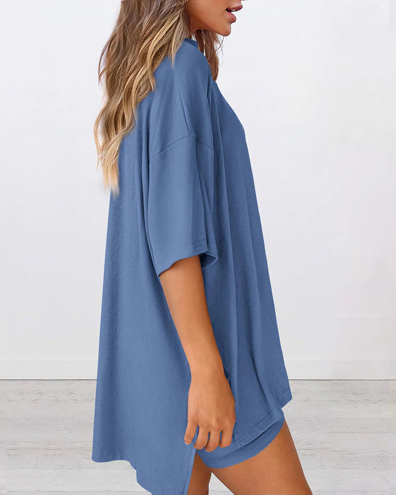 Summer Casual Oversized Lounge Set with Split Hem Shirts & Side Pocket Biker Shorts